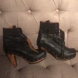 HOT LIMITED John Fluevog Boots!!!